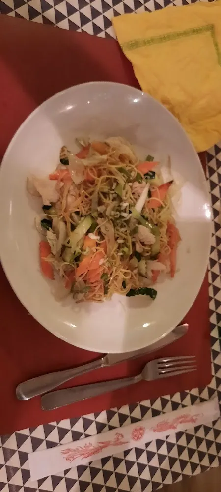 Nouilles Sautées Au Poulet